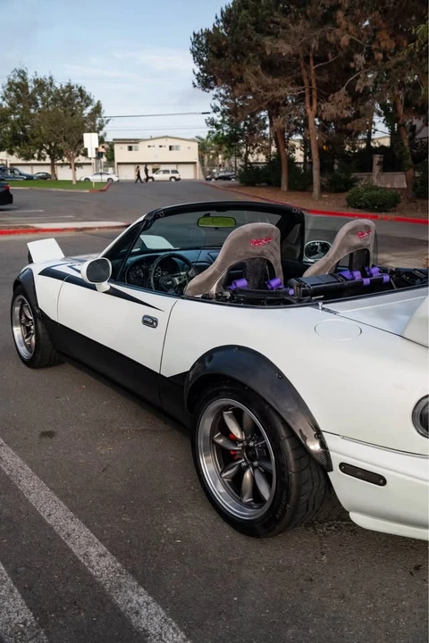 1996 Mazda NA MX-5 Miata - Image 13 of 17