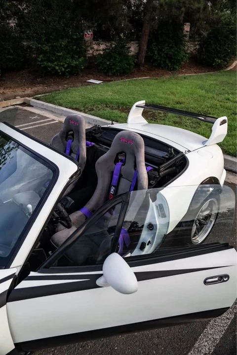 1996 Mazda NA MX-5 Miata - Image 11 of 17