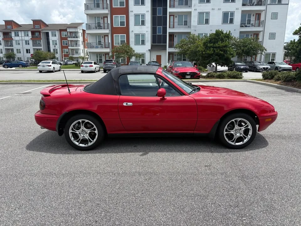 1996 Mazda NA MX-5 Miata - Image 3 of 9
