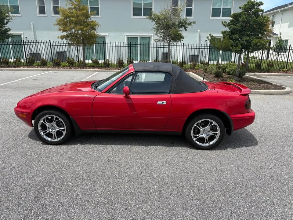 1996 Mazda NA MX-5 Miata - Image 2 of 9
