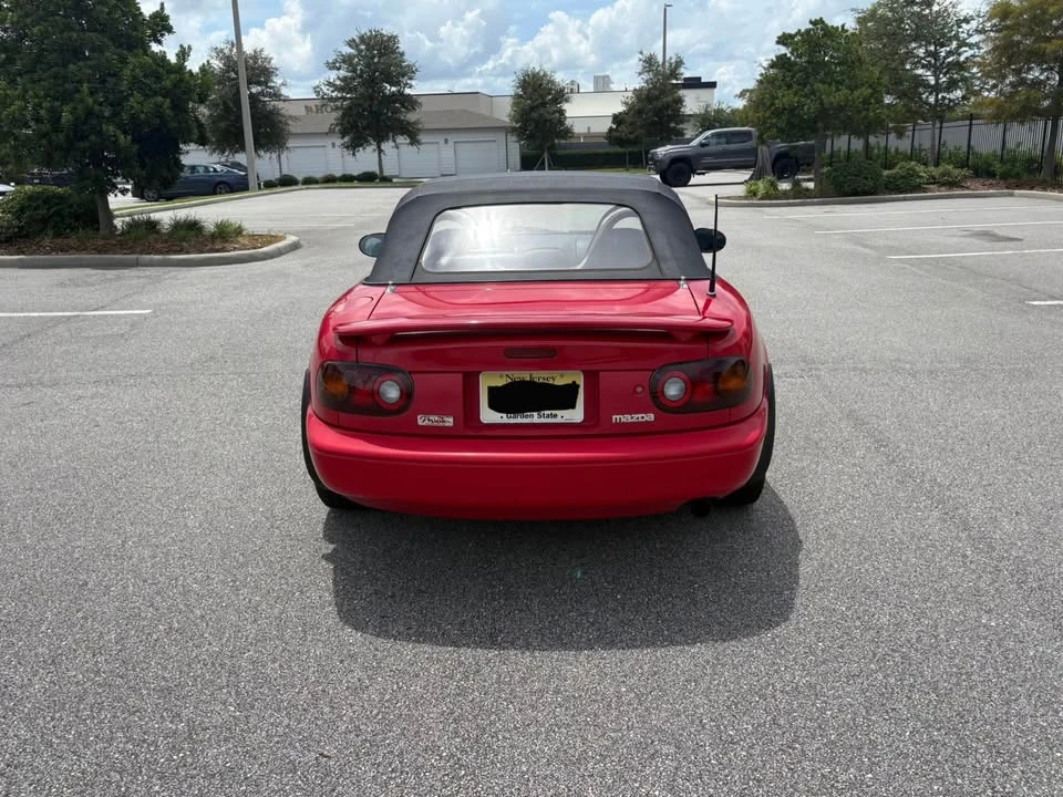 1996 Mazda NA MX-5 Miata - Image 4 of 9