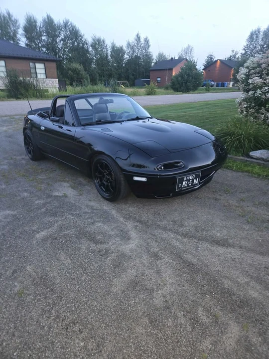 1996 Mazda NA MX-5 Miata - Image 6 of 9