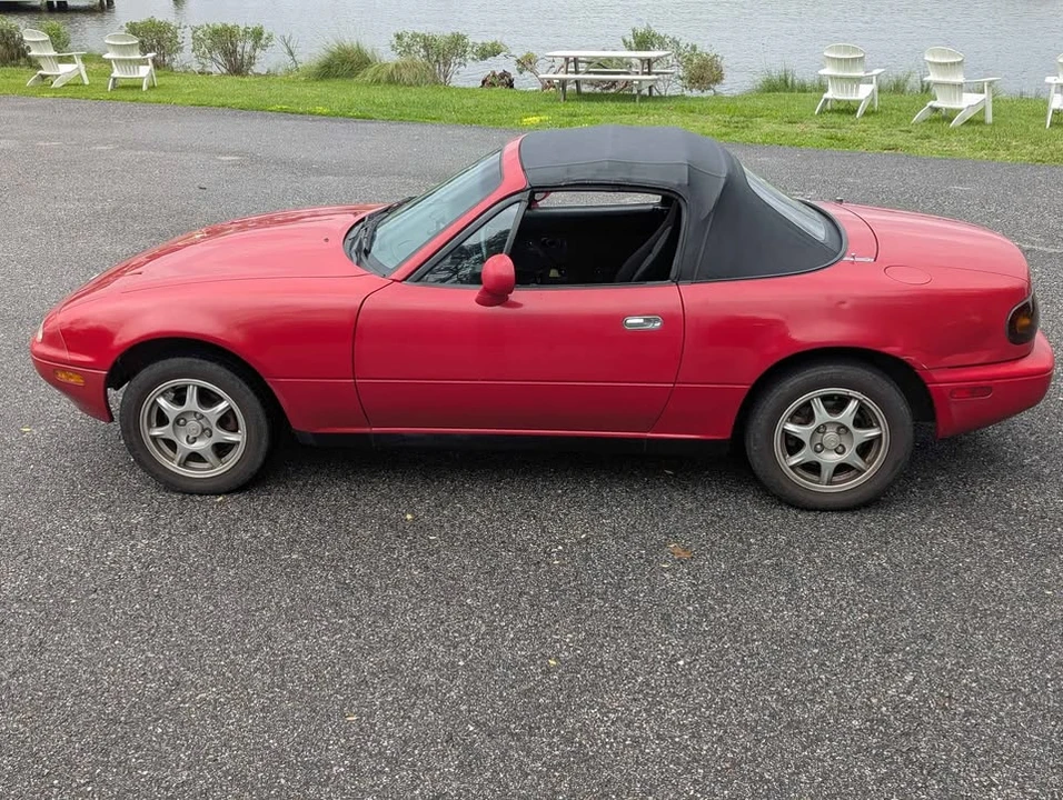 1996 Mazda NA MX-5 Miata - Image 8 of 20