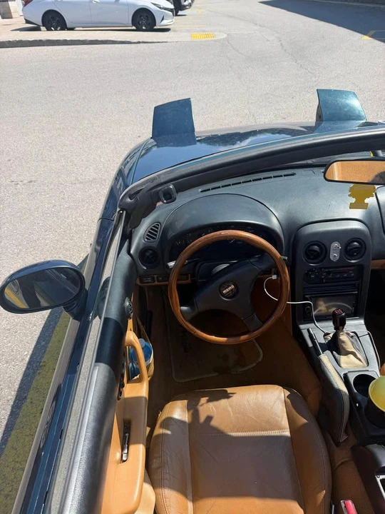 1996 Mazda NA MX-5 Miata - Image 3 of 4