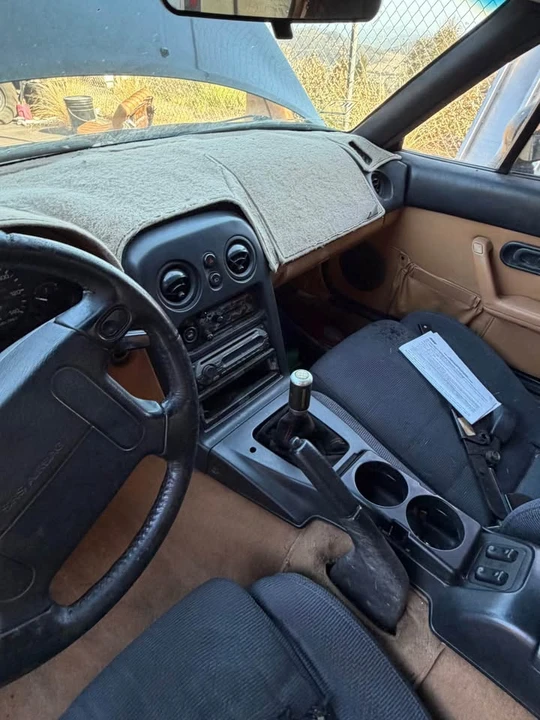 1996 Mazda NA MX-5 Miata - Image 9 of 14