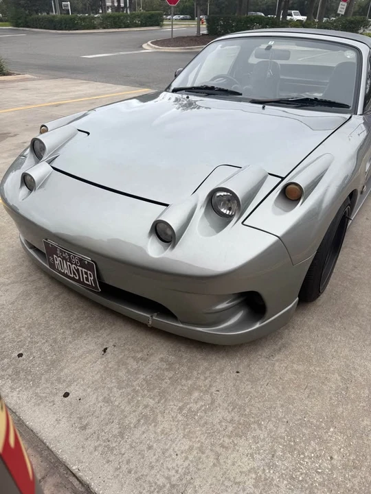 1996 Mazda NA MX-5 Miata - Image 4 of 15