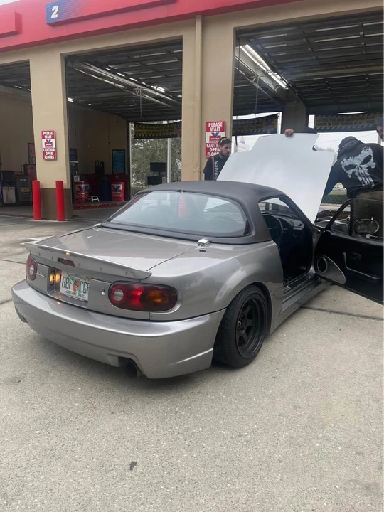 1996 Mazda NA MX-5 Miata - Image 3 of 15