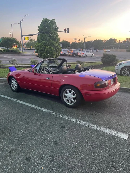 1996 Mazda NA MX-5 Miata - Image 5 of 8