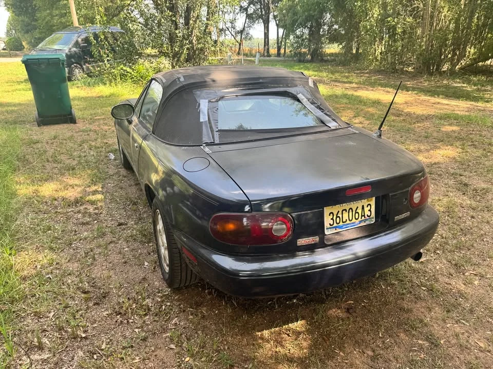 1996 Mazda NA MX-5 Miata - Image 4 of 10
