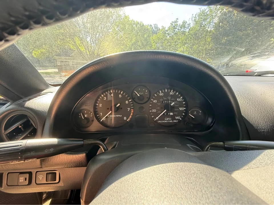 1996 Mazda NA MX-5 Miata - Image 9 of 13