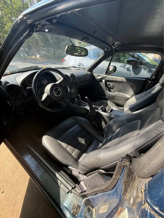 1996 Mazda NA MX-5 Miata - Image 6 of 13