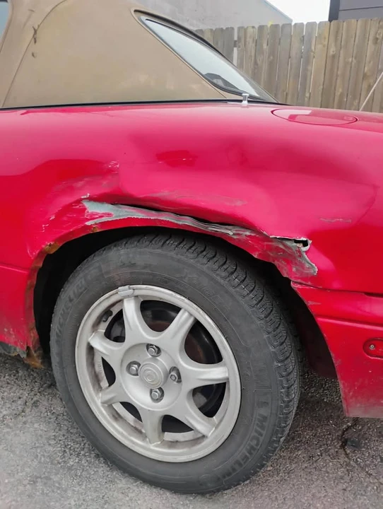 1996 Mazda NA MX-5 Miata - Image 6 of 15