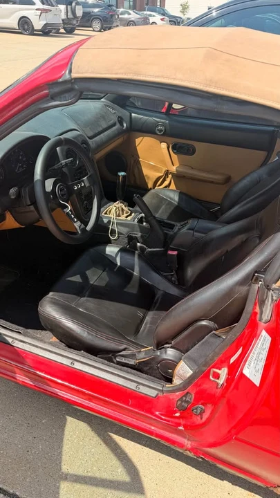 1996 Mazda NA MX-5 Miata - Image 13 of 15