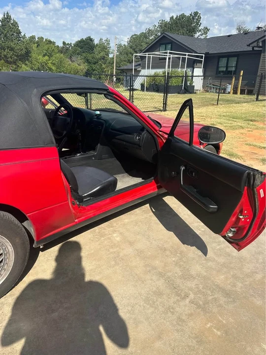 1996 Mazda NA MX-5 Miata - Image 9 of 11