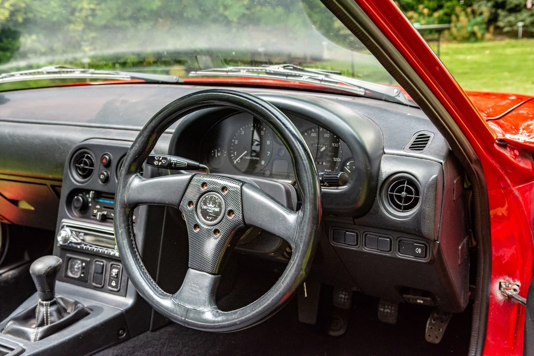 1996 Mazda NA MX-5 Miata - Image 6 of 8