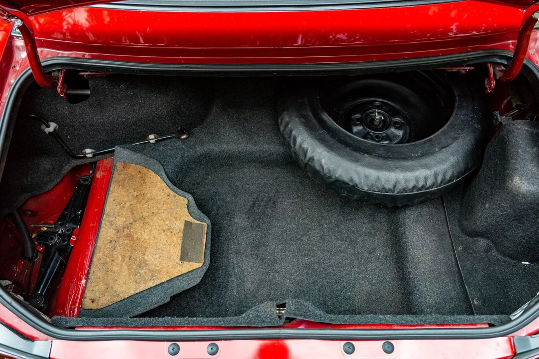 1996 Mazda NA MX-5 Miata - Image 8 of 8