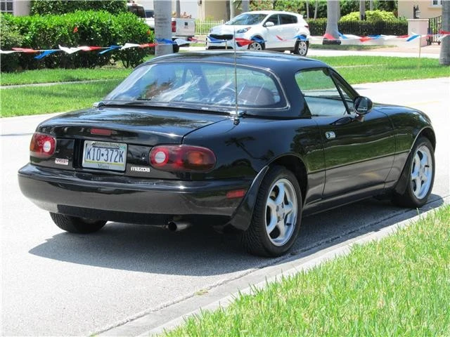 1996 Mazda NA MX-5 Miata - Image 7 of 12