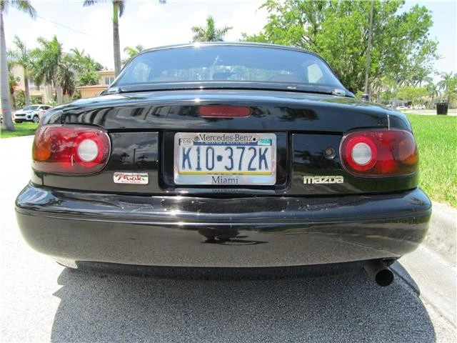 1996 Mazda NA MX-5 Miata - Image 5 of 12