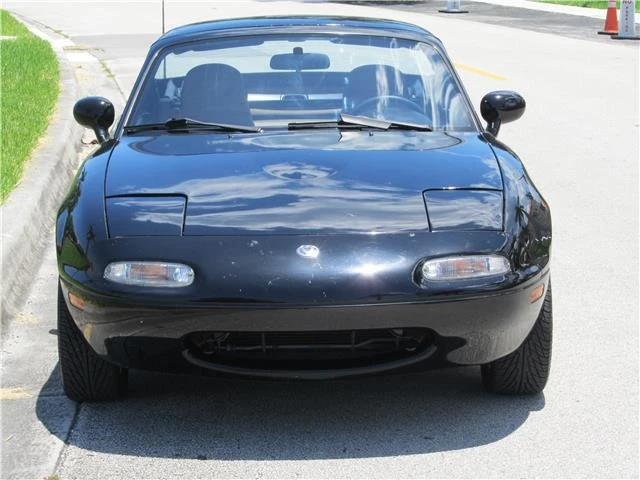 1996 Mazda NA MX-5 Miata - Image 11 of 12