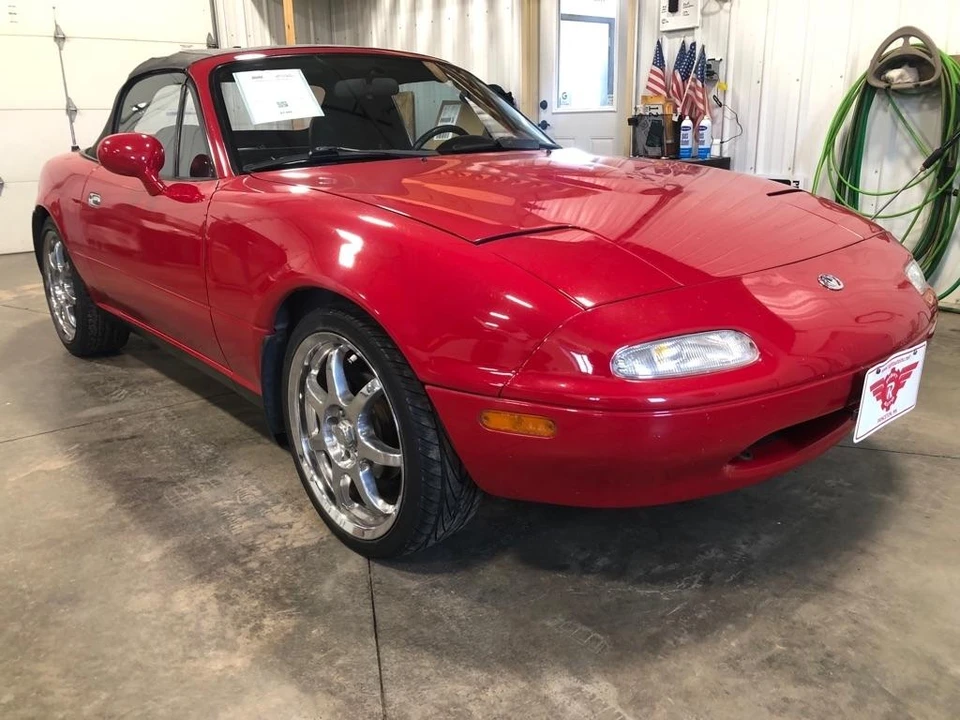 1996 Mazda NA MX-5 Miata - Image 2 of 14