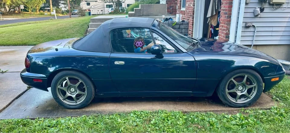 1996 Mazda NA MX-5 Miata - Image 2 of 10