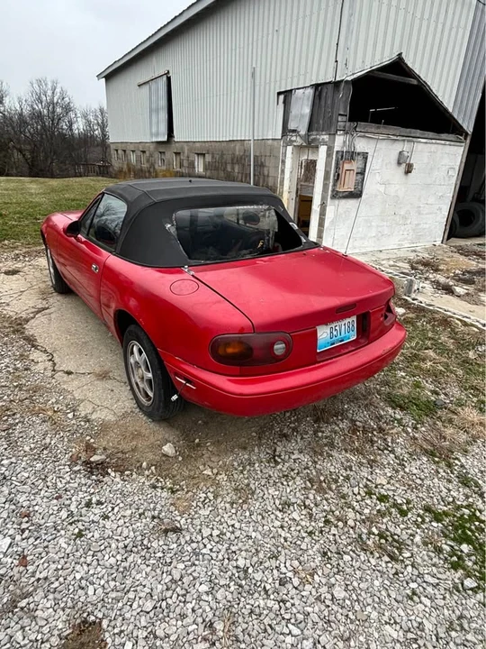 1996 Mazda NA MX-5 Miata - Image 5 of 6
