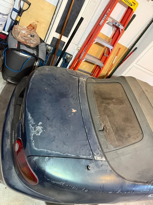1996 Mazda NA MX-5 Miata - Image 3 of 10