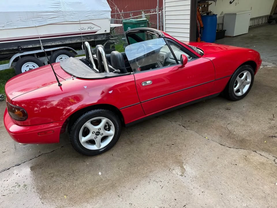 1996 Mazda NA MX-5 Miata - Image 7 of 9