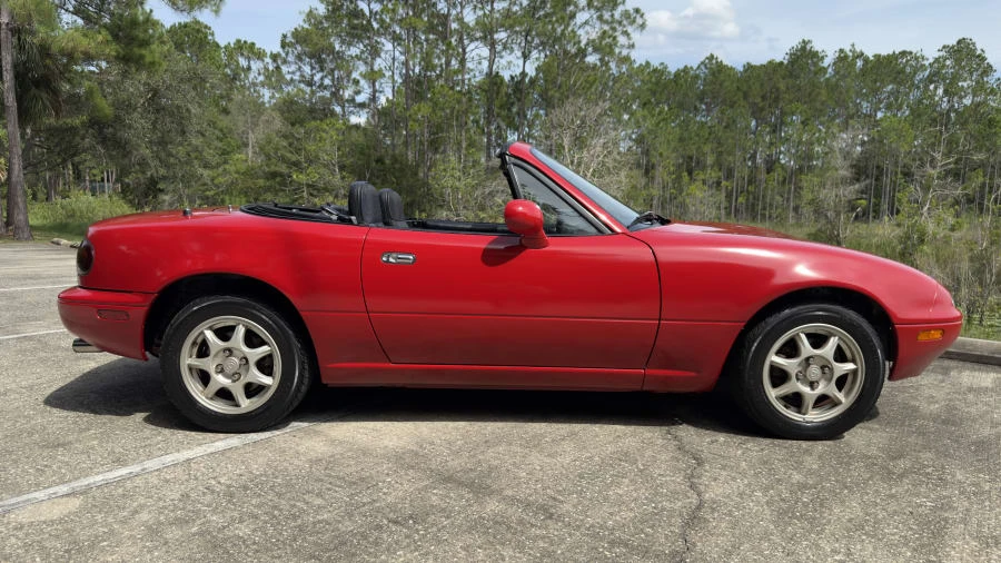 1996 Mazda NA MX-5 Miata - Image 23 of 31