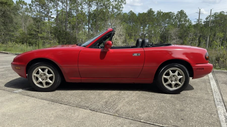 1996 Mazda NA MX-5 Miata - Image 22 of 31