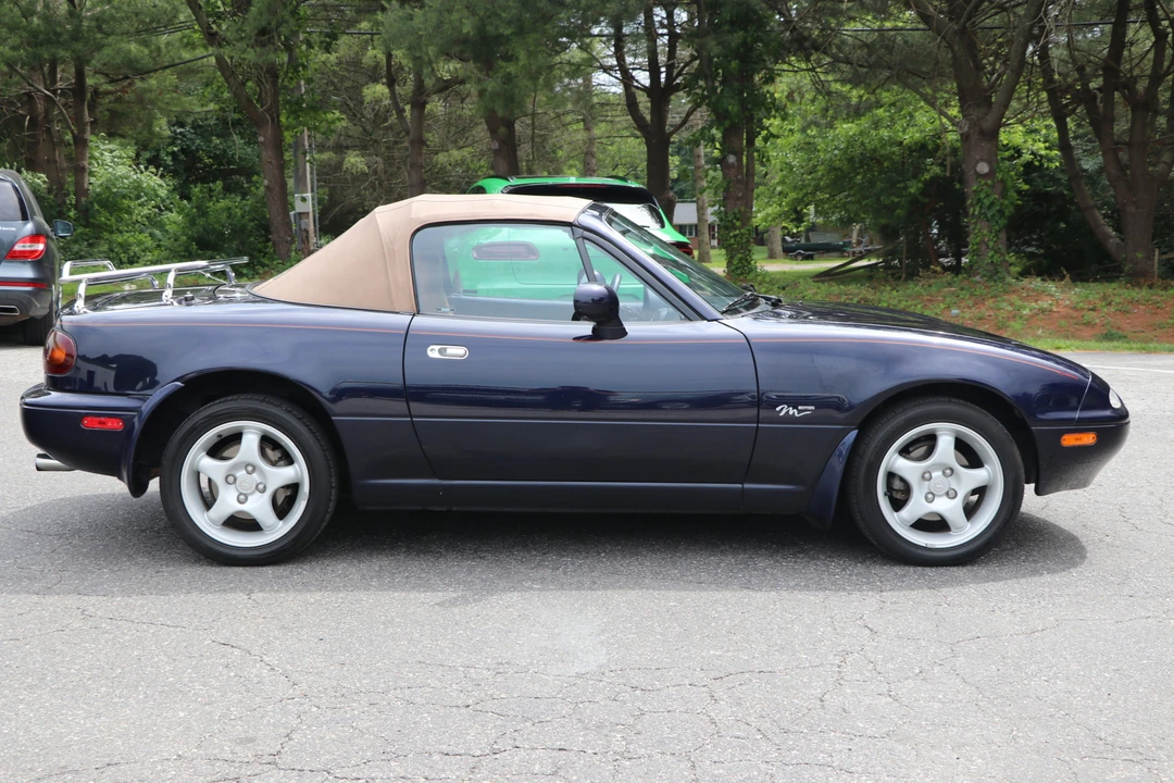 1996 Mazda NA MX-5 Miata - Image 17 of 31