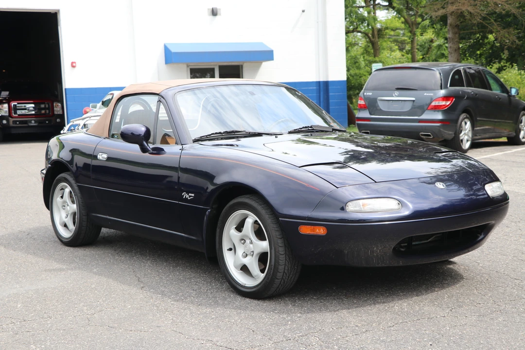 1996 Mazda NA MX-5 Miata - Image 18 of 31