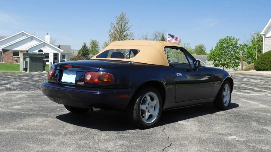 1996 Mazda NA MX-5 Miata - Image 3 of 31