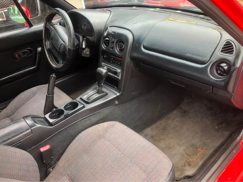1996 Mazda NA MX-5 Miata - Image 6 of 11