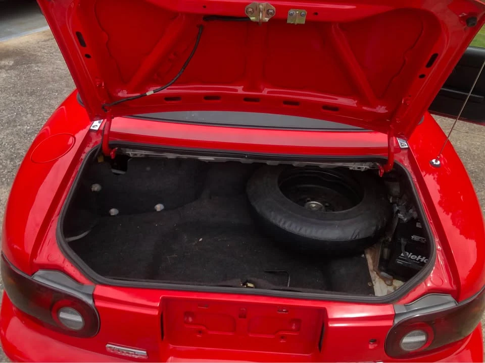 1996 Mazda NA MX-5 Miata - Image 5 of 11