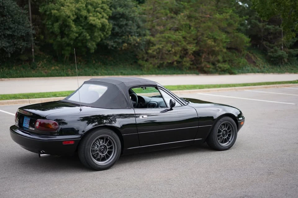 1996 Mazda NA MX-5 Miata - Image 19 of 19