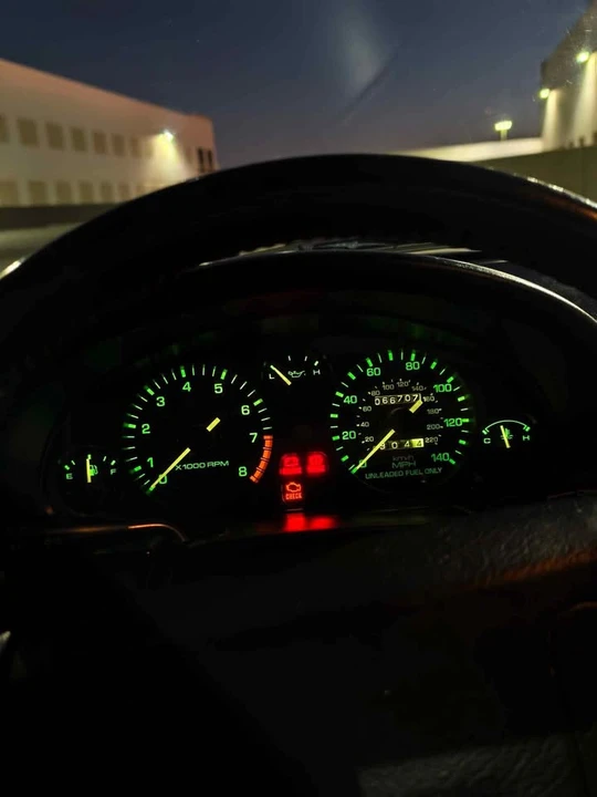 1996 Mazda NA MX-5 Miata - Image 9 of 10