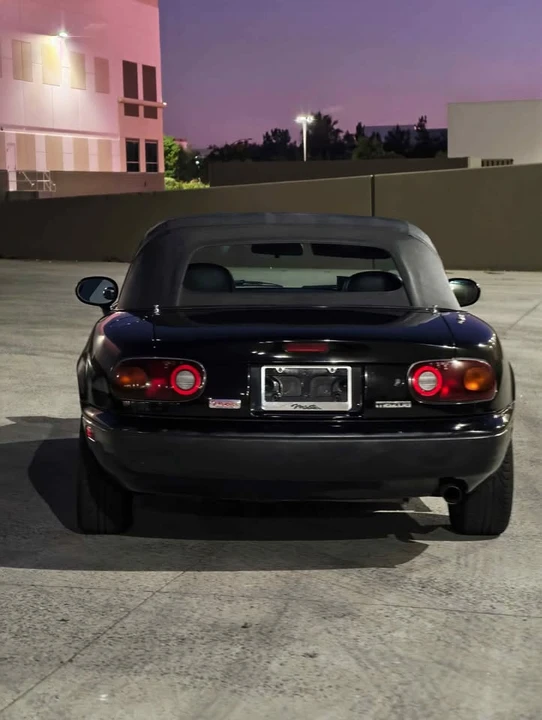 1996 Mazda NA MX-5 Miata - Image 3 of 10