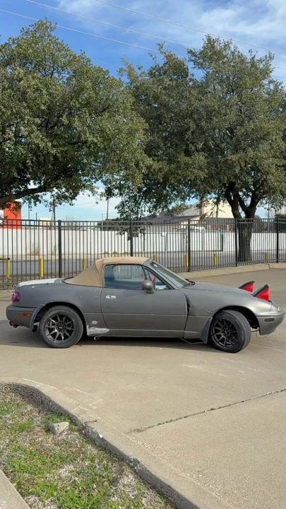1996 Mazda NA MX-5 Miata - Image 2 of 4