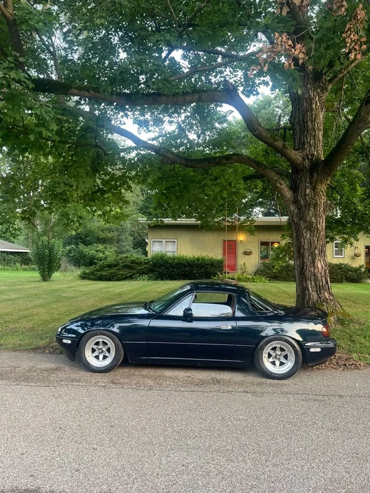 1996 Mazda NA MX-5 Miata - Image 6 of 12