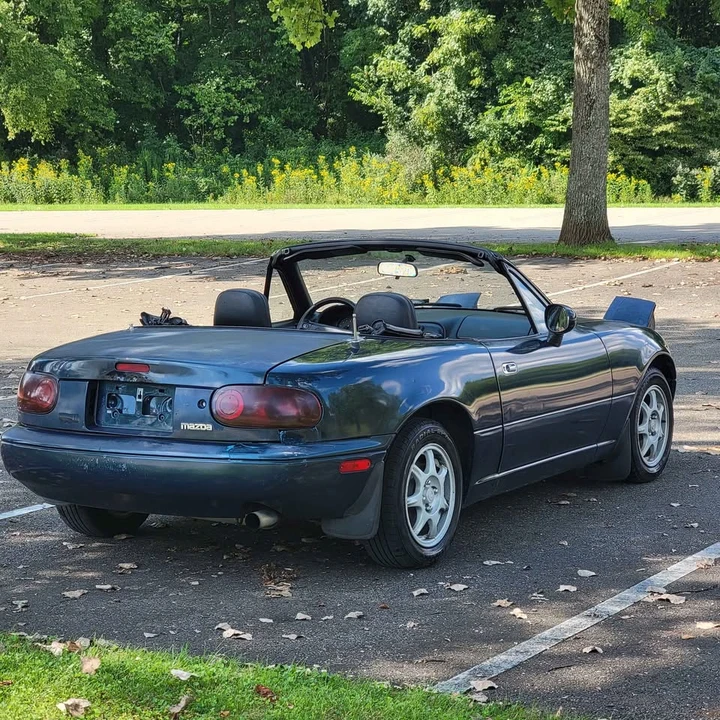 1996 Mazda NA MX-5 Miata - Image 5 of 17