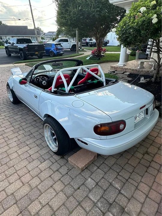 1996 Mazda NA MX-5 Miata - Image 10 of 10
