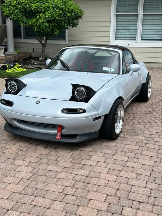 1996 Mazda NA MX-5 Miata - Image 2 of 10