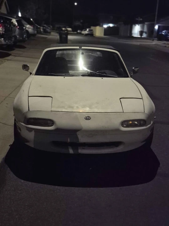 1996 Mazda NA MX-5 Miata - Image 8 of 9