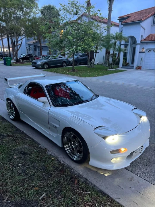 1996 Mazda RX-7 FD - Image 3 of 11