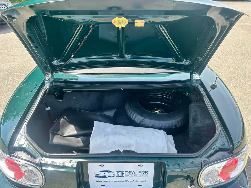 1996 Mazda NA MX-5 Miata - Image 17 of 17
