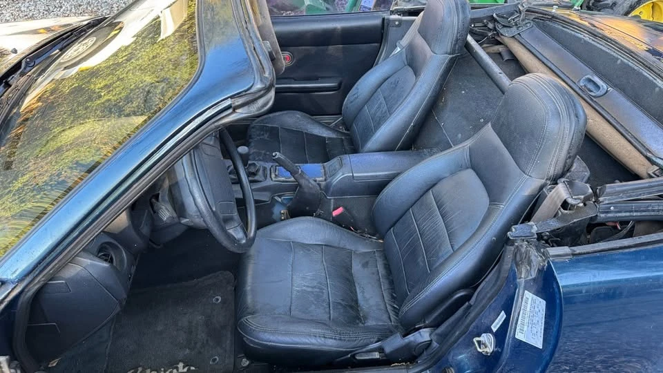 1996 Mazda NA MX-5 Miata - Image 7 of 10
