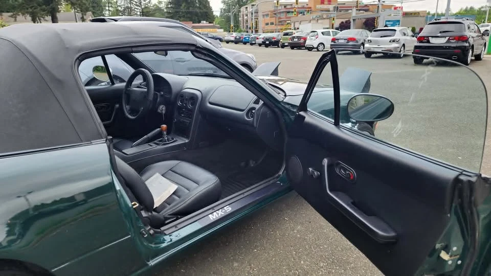 1996 Mazda NA MX-5 Miata - Image 19 of 20
