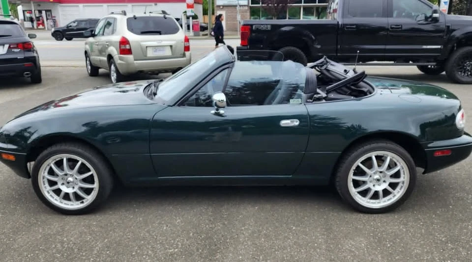1996 Mazda NA MX-5 Miata - Image 8 of 20