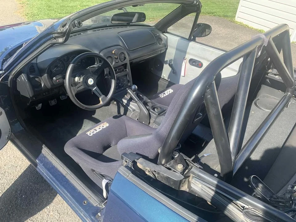 1996 Mazda NA MX-5 Miata - Image 6 of 7